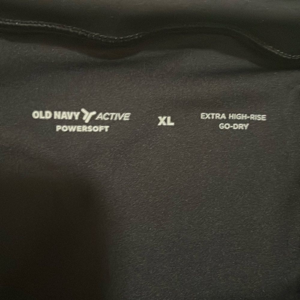 NWT- Old Navy - XL. High Waist Maternity Skort - Picture 10 of 12